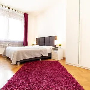 Apartament Mandlgasse I Contactless Check-in, Viena