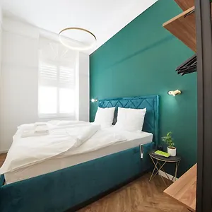 Nove Boutique Wien