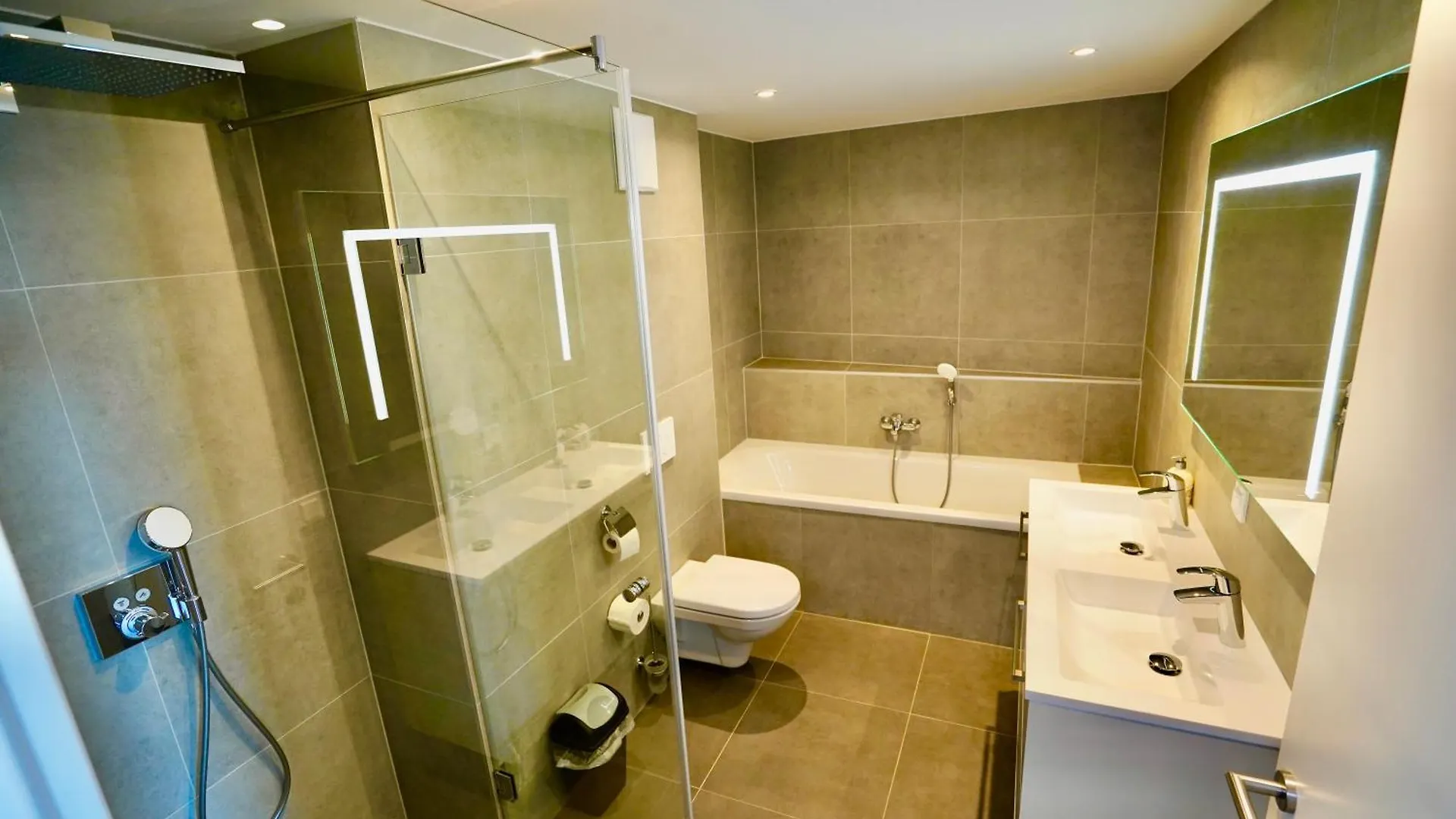 Dm & S Apartment Wien Aparthotel